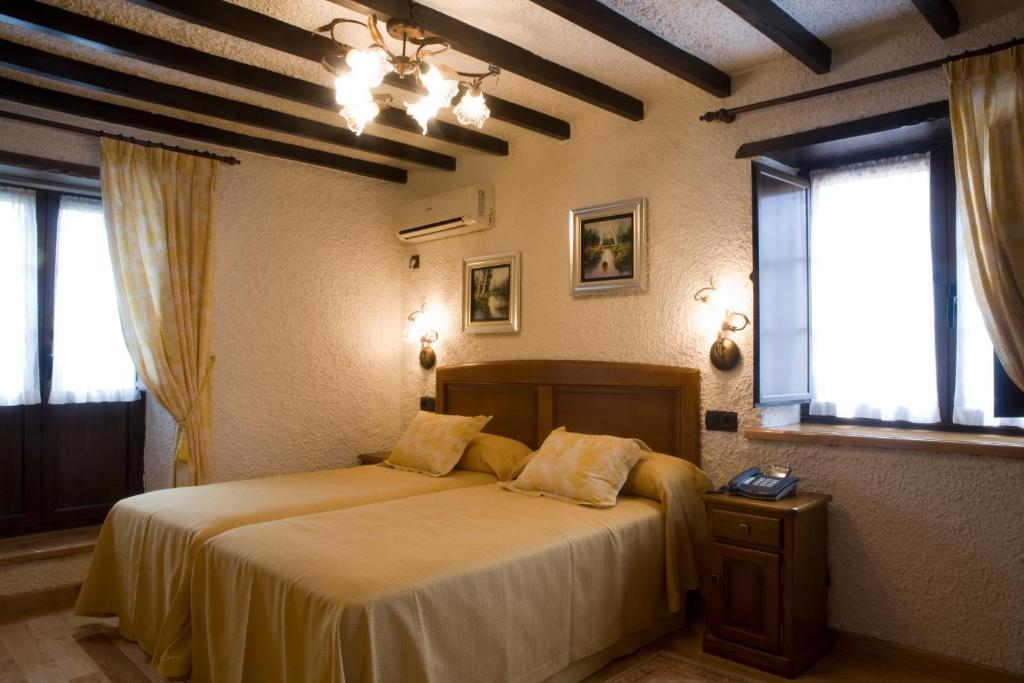 El Foyu Hotell Colunga Rom bilde